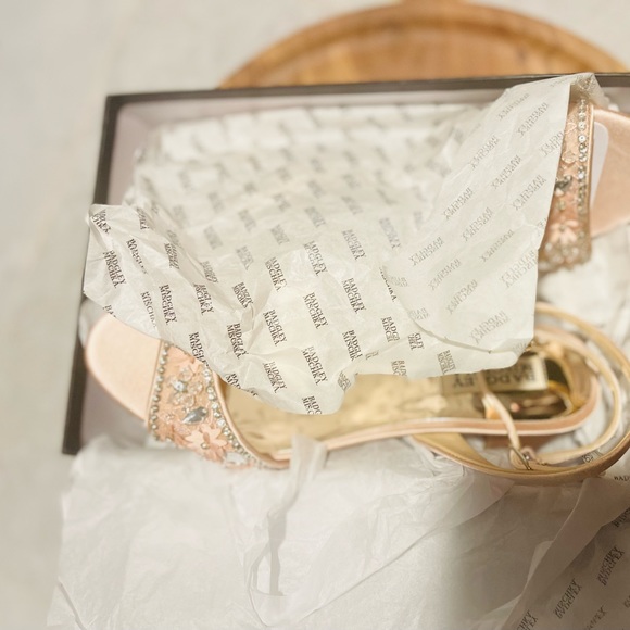 Badgley Mischka - Picture 7 of 8